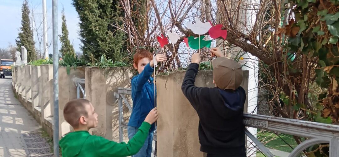 Damjanich szobor díszítése