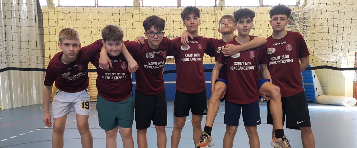 szentmor-ropi-vm-donto-alt-isk-fiuk